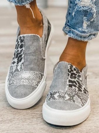 Noemi Óvistar Loaferar