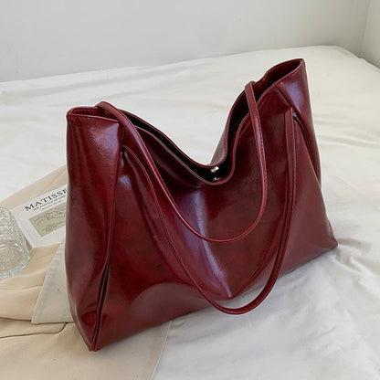Lila – Vintage töskuboði